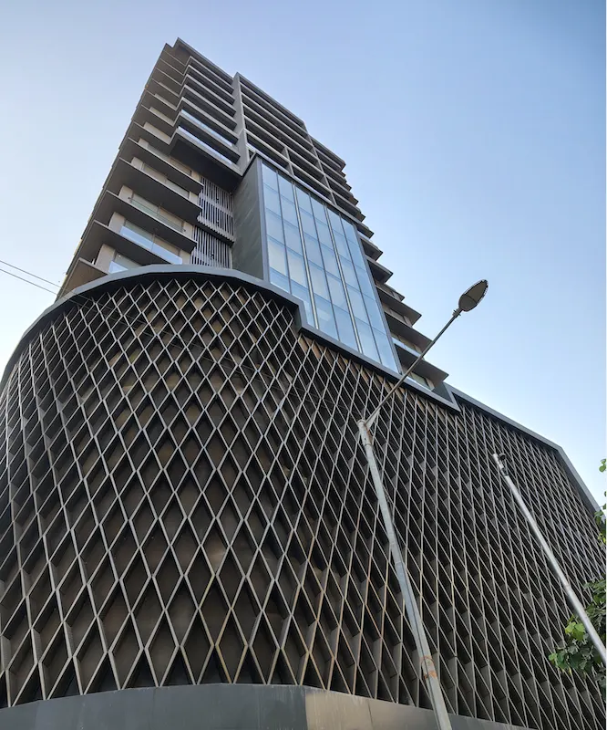 DLH Dawn — Santacruz West (1)