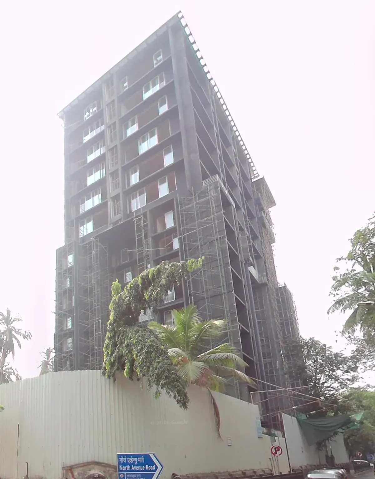 Seasons Trimurti — Santacruz West (1)