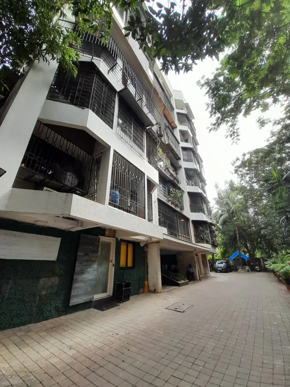 Belscot Tower — Andheri West (1)