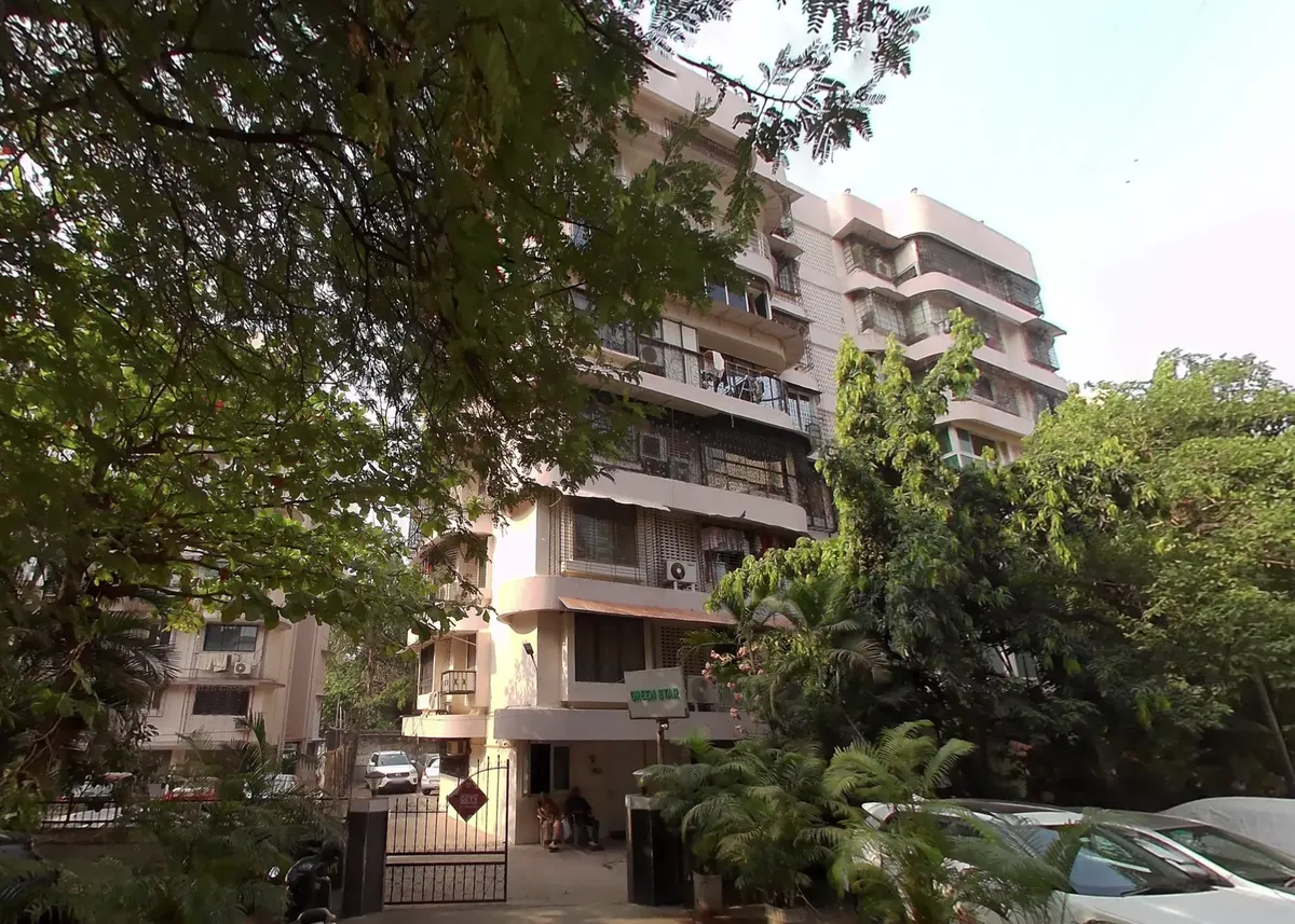 Green Star — Bandra West (1)