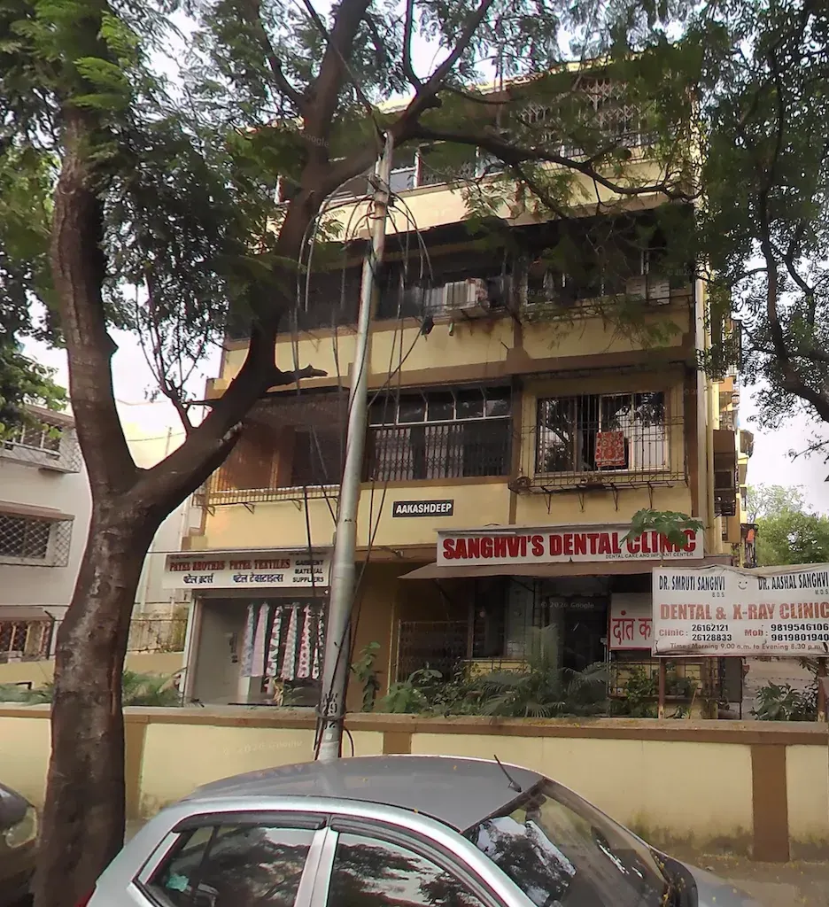 Akashdeep — Santacruz West (1)