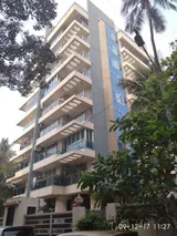 Photo 1 of Crescent in Bandra West