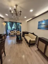 Photo 4 of Hussein Manor in Kemps Corner