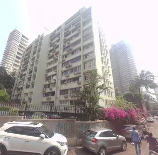 2 BHK in Prabhu Kutir Apartment, Altamount Road