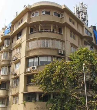 3 BHK in Ravindra Mansion, Churchgate