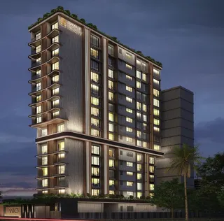 Mio Solace, Khar West