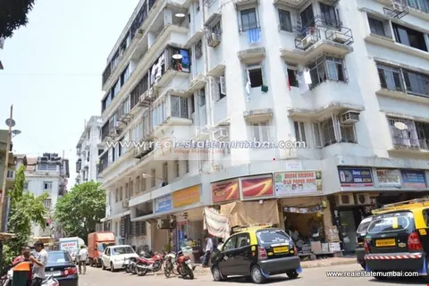 1 BHK Usha Sadan in Colaba