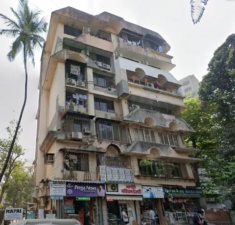 3 BHK Royal Crest in Bandra West, photo 1