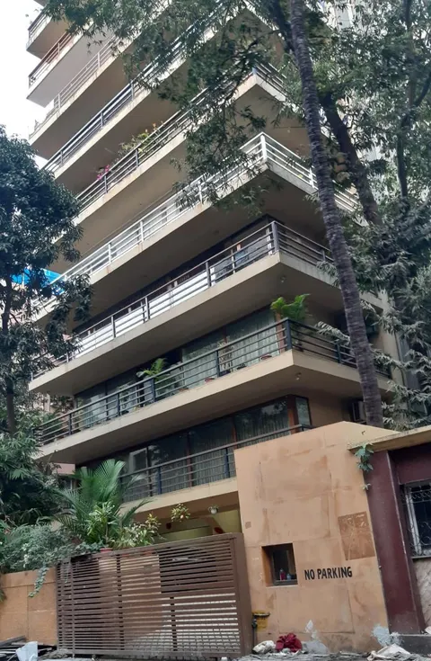 4 BHK Oberoi Crest