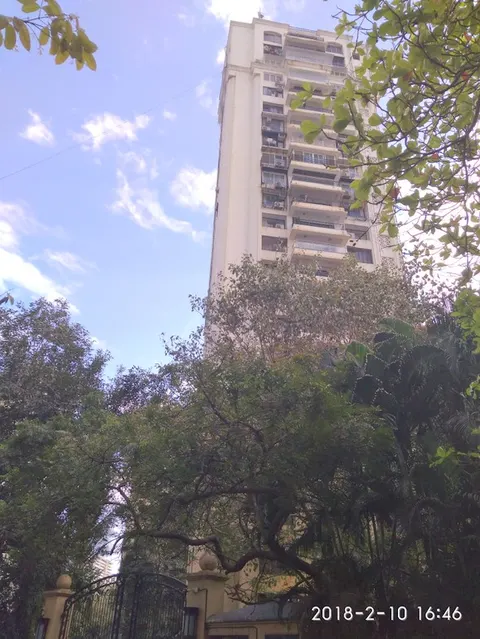 4 BHK Vastu Heights in Andheri West