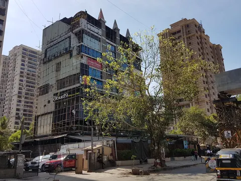 Office Royal Plaza in Andheri West