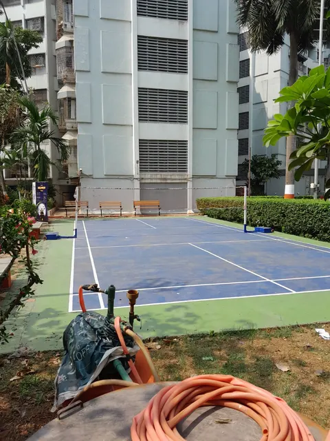 2 BHK Tarapore Garden in Andheri West, photo 6