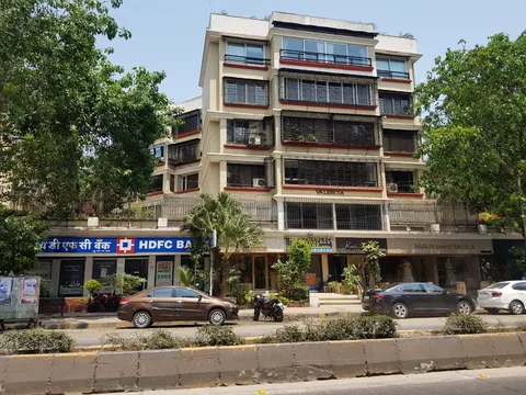 4 BHK Valencia in Juhu