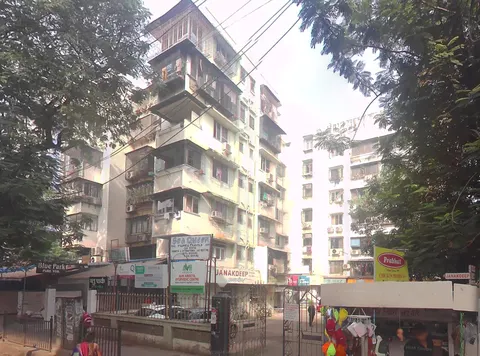 3 BHK Janakdeep Apartment in Andheri West, photo 2