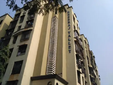 2 BHK Dheeraj Valley in Goregaon East