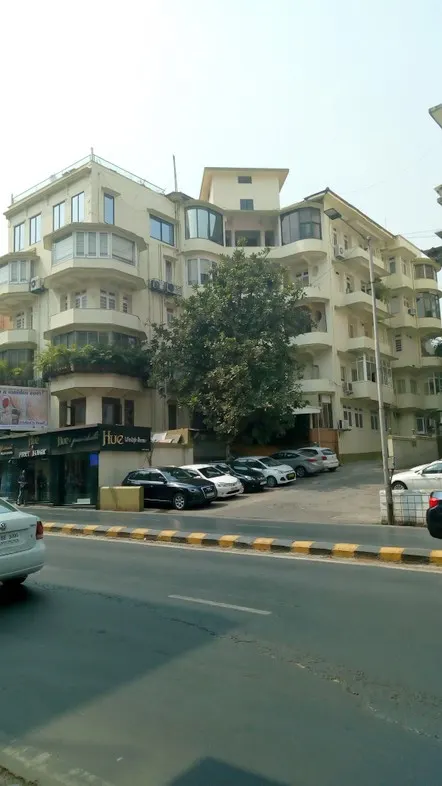 3 BHK Cambridge Court in Peddar Road