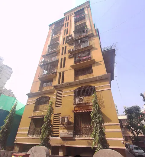 4 BHK Dhanush Kutti in Khar West