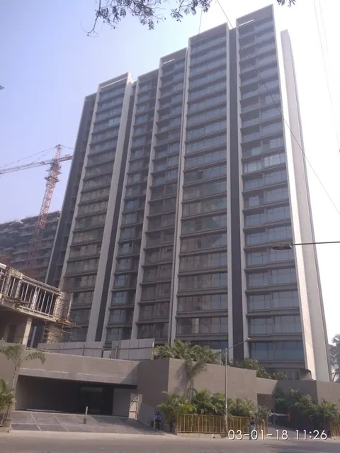 2 BHK Rustomjee Paramount in Khar West