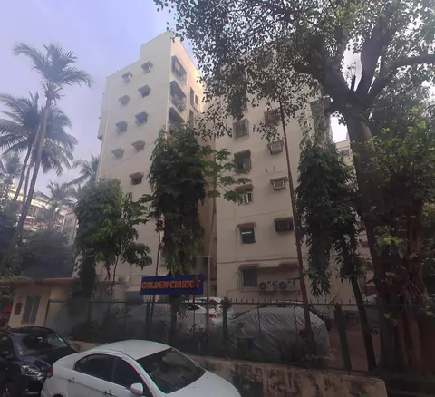 2 BHK Golden Chariot