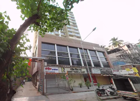 2 BHK Nivan in Khar West, photo 3
