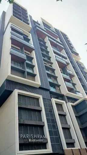 2 BHK Rustomjee Parishram in Bandra West