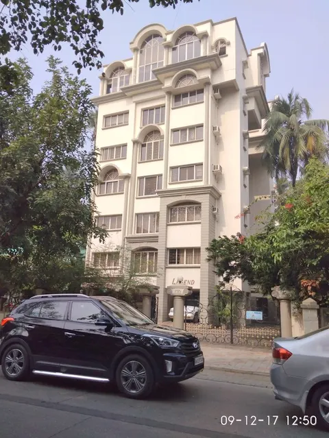 4 BHK Legend