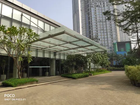 3 BHK Oberoi Sky City in Borivali East, photo 2
