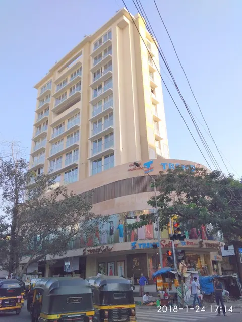 3 BHK Rajhans Otium