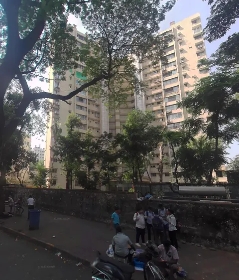 3 BHK Shanaz Building in Nepeansea Road
