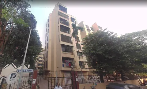 1 BHK Ballerina Apartment in Andheri West, photo 1