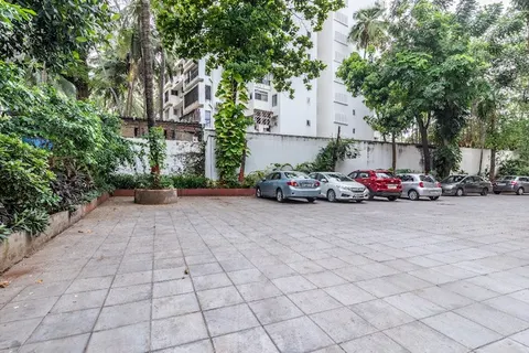 2 BHK Amar Tower in Juhu, photo 5