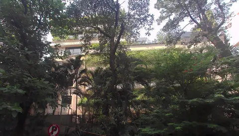 4 BHK Ghia Mansion in Carmichael Road