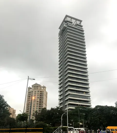 4 BHK Lake Front Solitaire in Powai