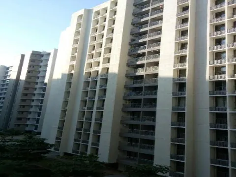 Mahalaxmi Towers, Andheri West