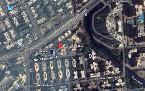 2 BHK Melbourne Building in Andheri West