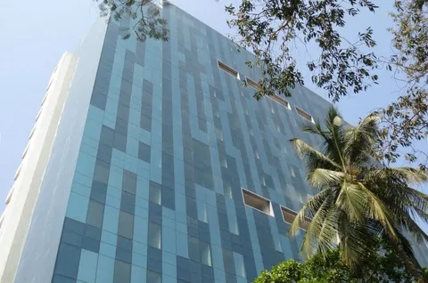Office Quantum Towers in Malad West
