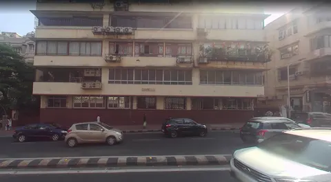1.5 BHK Sunbeam in Peddar Road