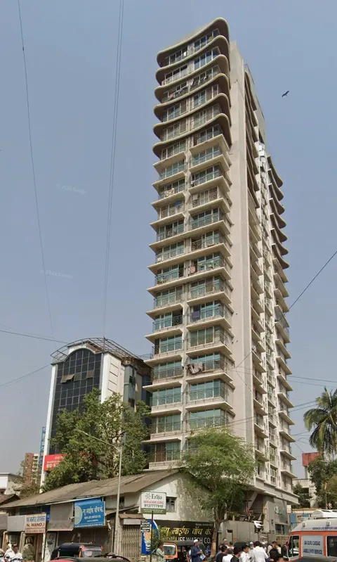 2 BHK Marina