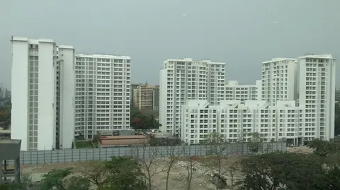 2 BHK Godrej The Trees in Vikhroli