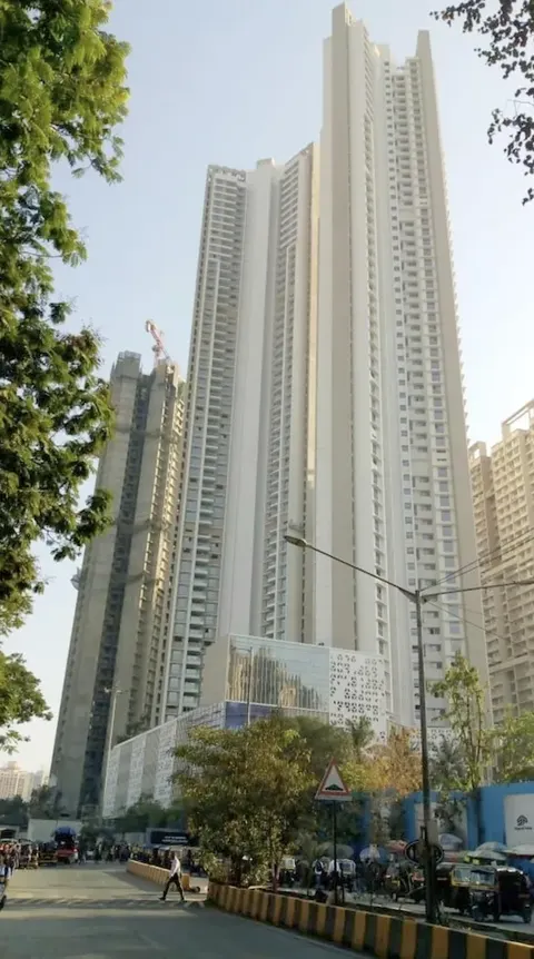 2.5 BHK Alpine