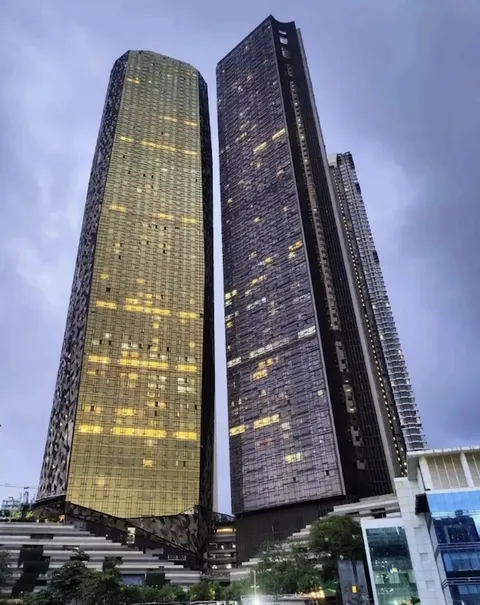 3 BHK Trump Tower