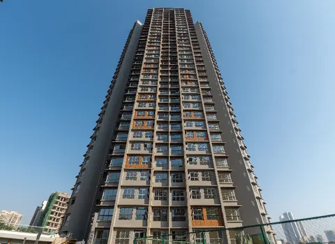 3.5 BHK Kalpataru Vienta in Kandivali East, photo 3
