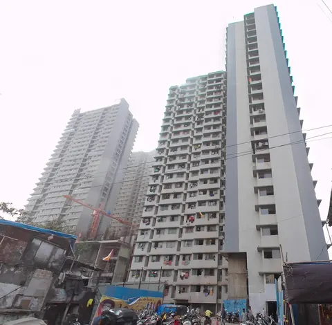1 BHK UK Iridium in Kandivali East