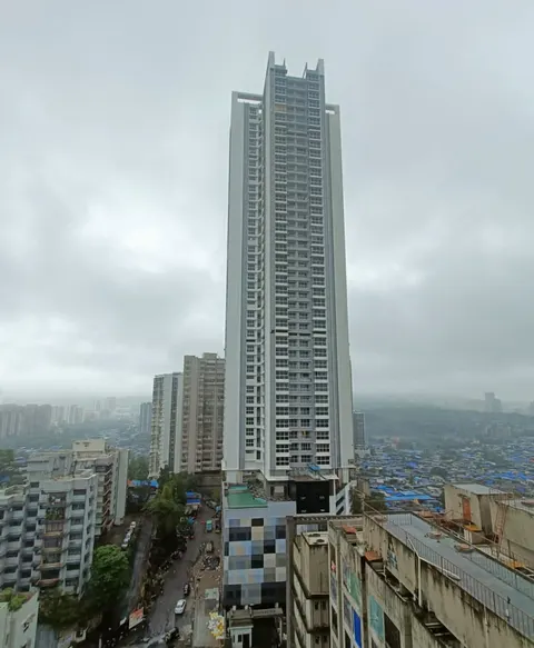 2 BHK F Residences in Malad East, photo 2