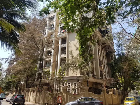 2 BHK Chrysalis