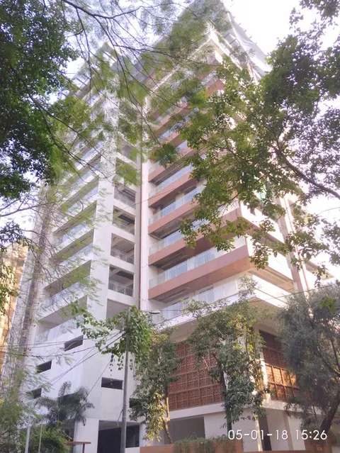 4 BHK DLH Ornate in Khar West