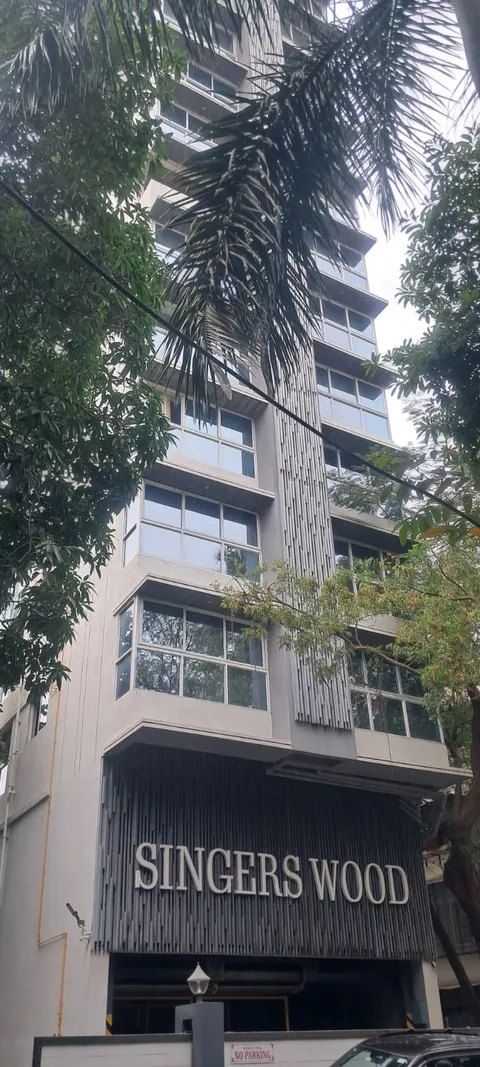2 BHK Singer Wood in Bandra West