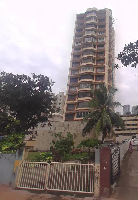 3 BHK Priya Building in Worli