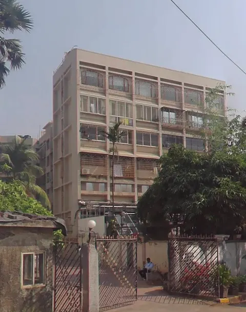 2 BHK New Ocean View in Andheri West