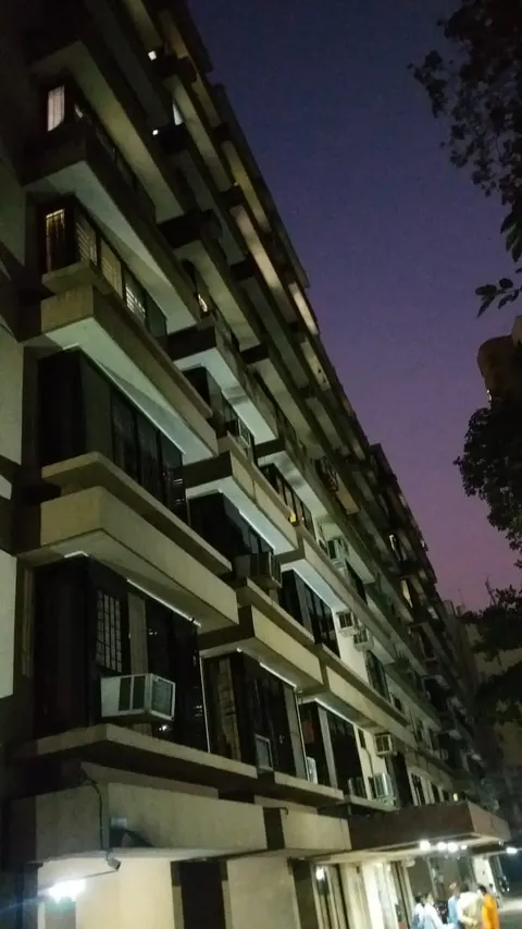 4 BHK Venus Apartments in Goregaon East, photo 2